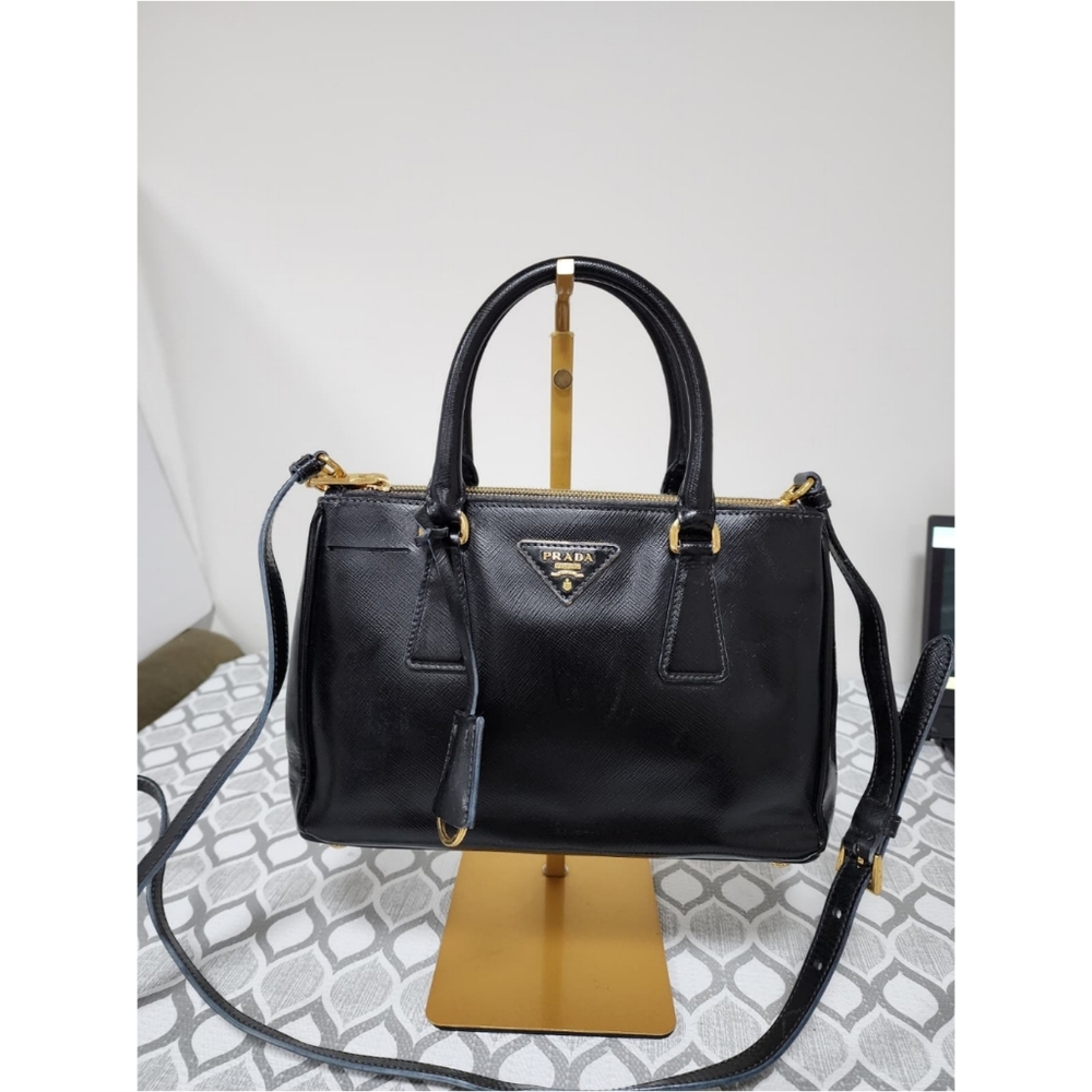 Prada Saffiano Patent Leather Galleria Double Zip Small Tote Black - Picture 5 of 16